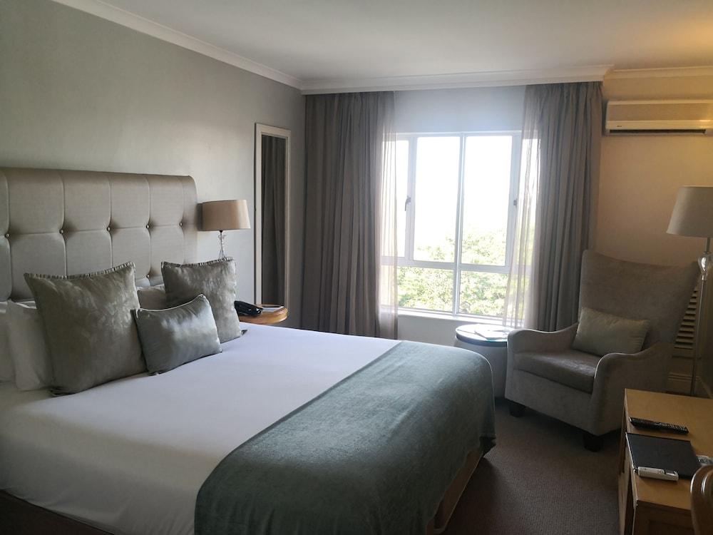 The Riverside Hotel Durban Exterior photo